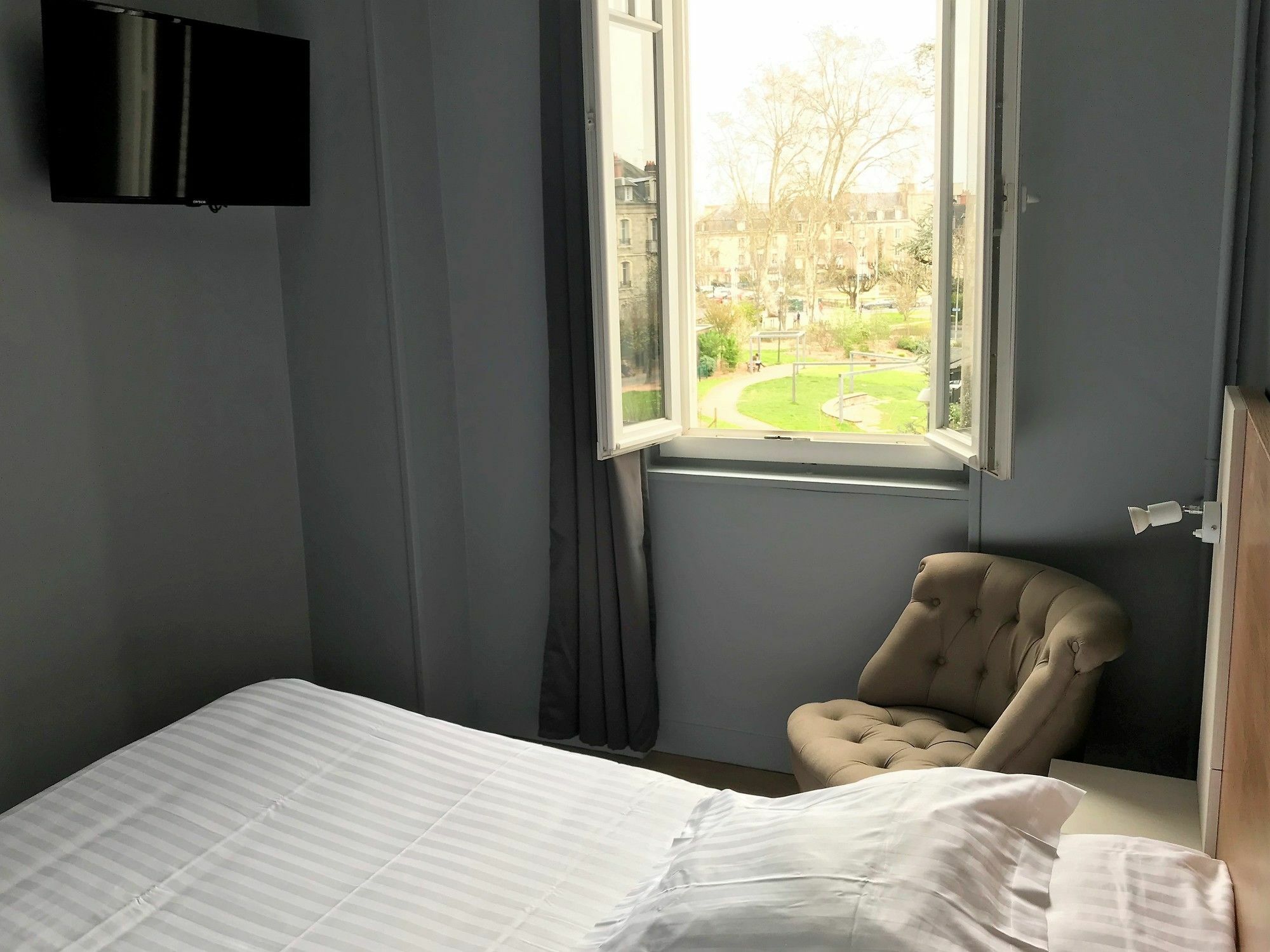 Citotel Hotel Le Chapon Fin بريف لا غايلارد المظهر الخارجي الصورة